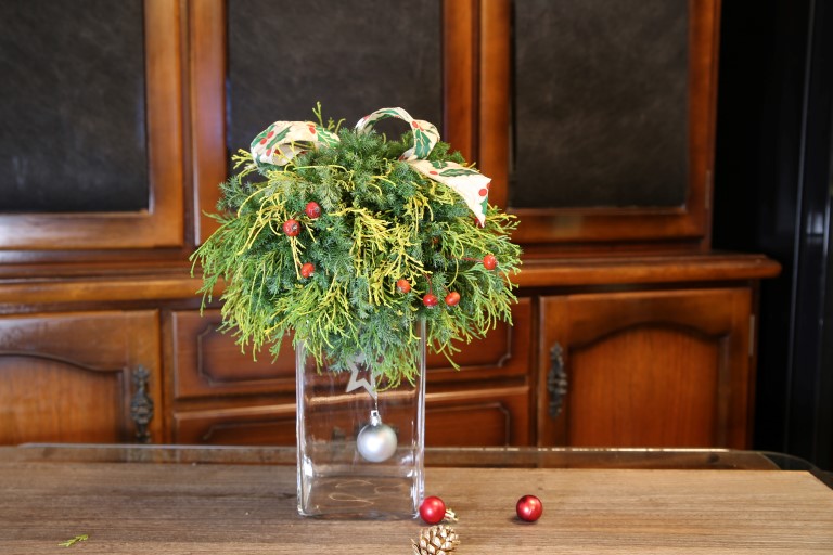 クリスマスアレンジメント2025　キッシングボール