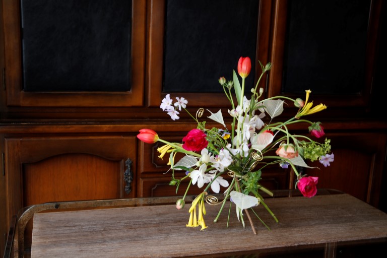 ブーケ・遊び心　色も形もプレイフルに！