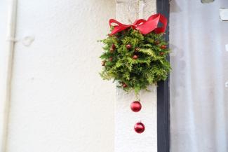 クリスマス飾り　キッシングボール